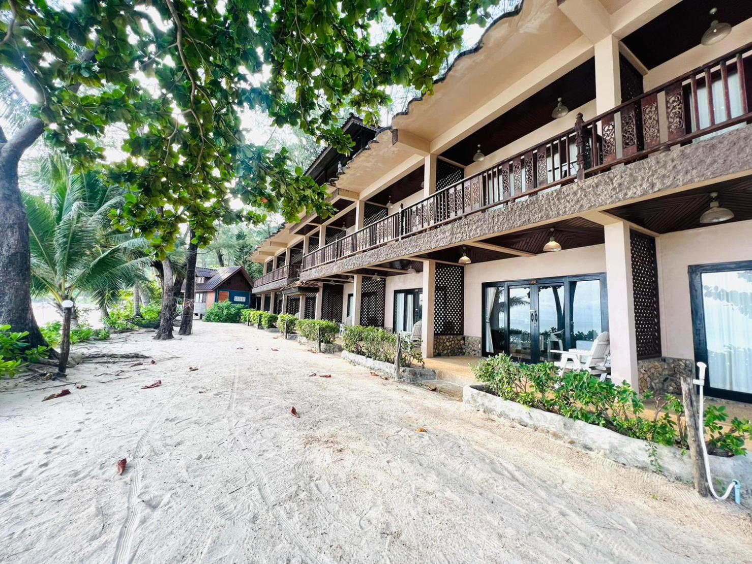 Haad Khuad Resort Bottle Beach Exterior photo