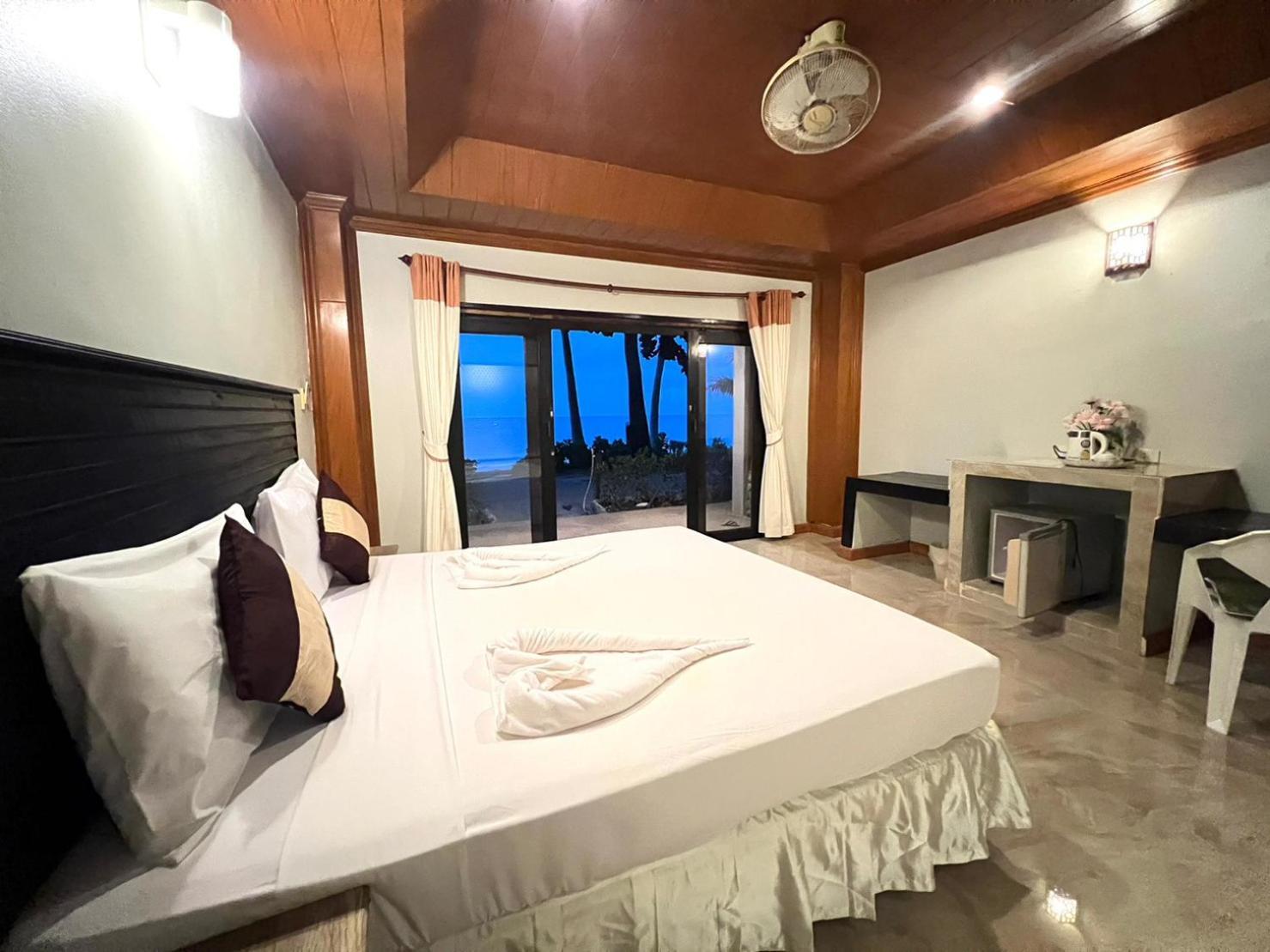Haad Khuad Resort Bottle Beach Exterior photo
