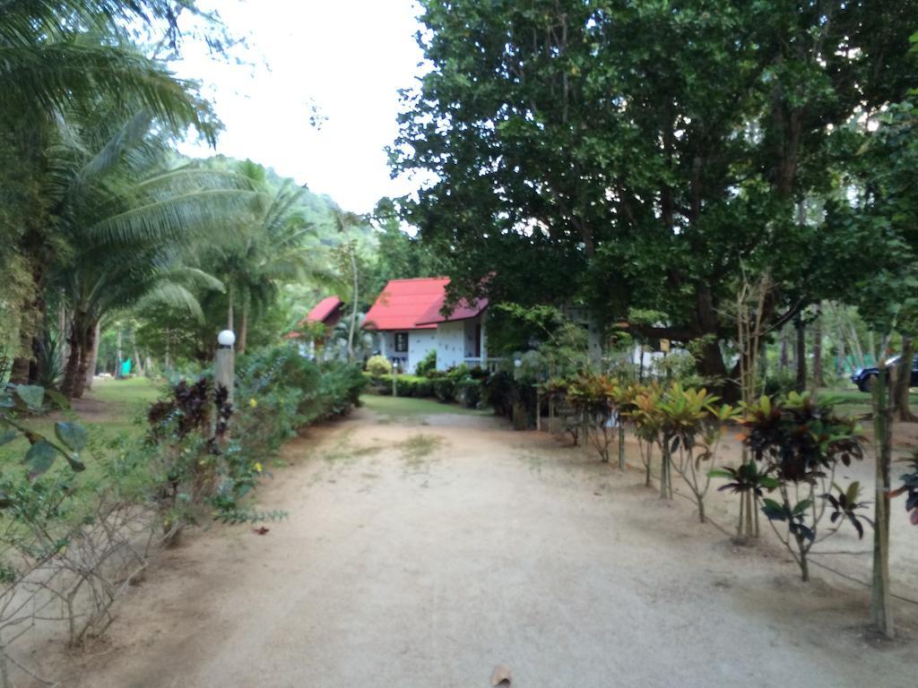 Haad Khuad Resort Bottle Beach Exterior photo