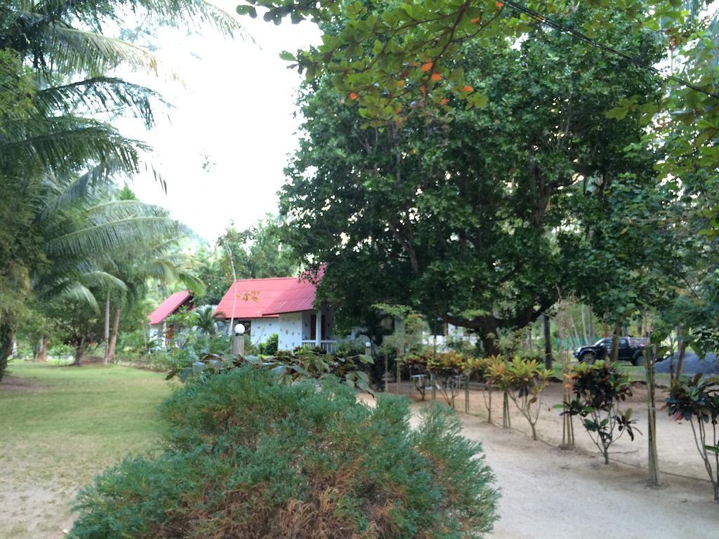 Haad Khuad Resort Bottle Beach Exterior photo