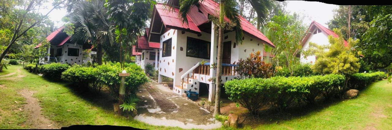 Haad Khuad Resort Bottle Beach Exterior photo